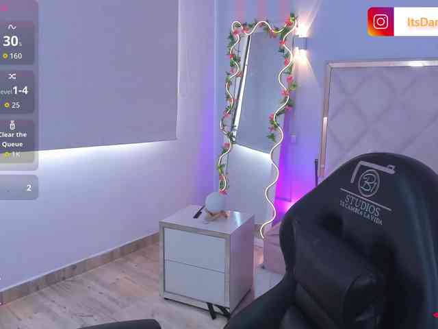 Damian-tay Sex Cam Show
