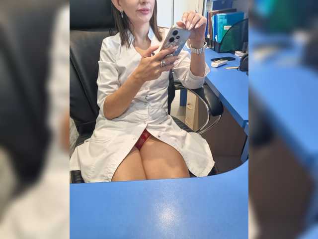 AngelikaM1 live cam on BongaCams
