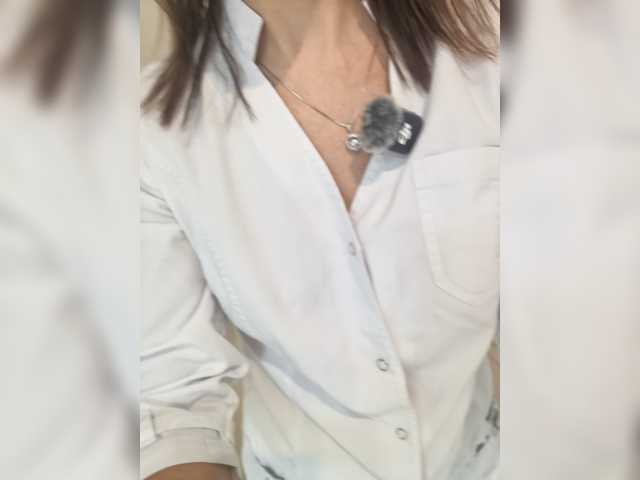 AngelikaM1 live cam on BongaCams