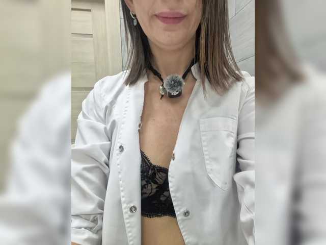 AngelikaM1 live cam on BongaCams