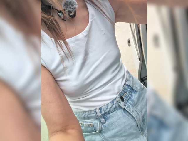 AngelikaKoshka live webcam show