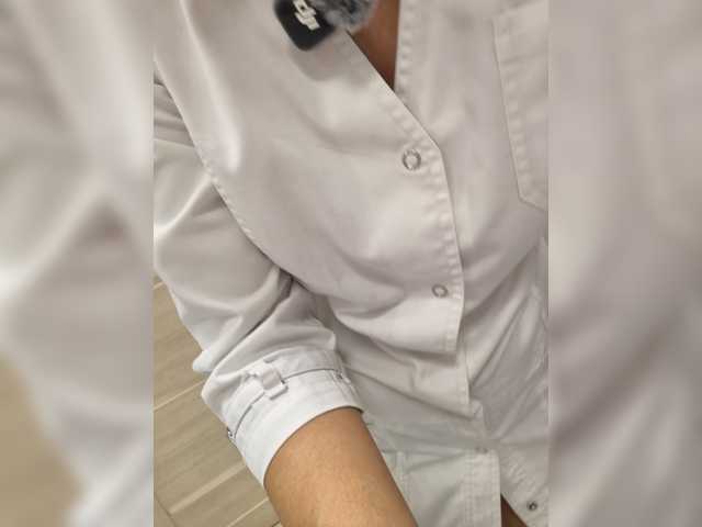 AngelikaM1 live cam on BongaCams