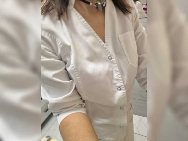 AngelikaM1 live cam on BongaCams