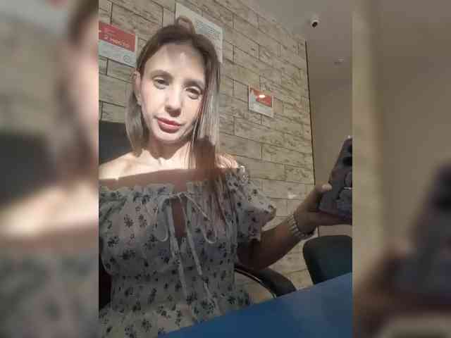 AngelikaKoshka webcam
