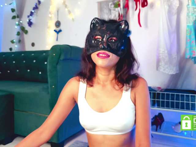 Sinandskin live cam on BongaCams