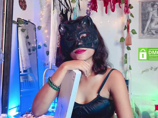 Sinandskin live cam on BongaCams