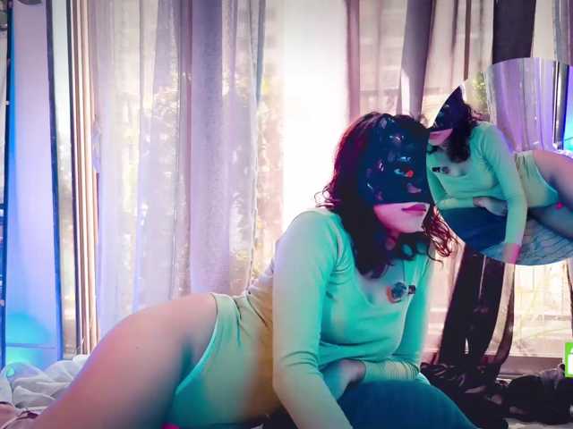 Sinandskin live cam preview