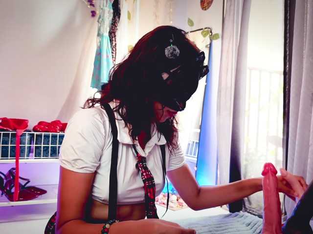 Sinandskin live cam on BongaCams