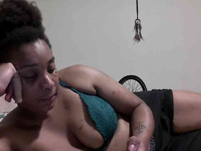 BraziLaveauxx webcam