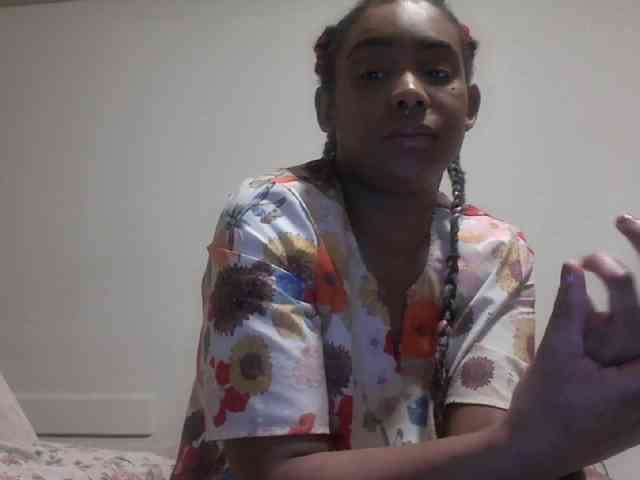 BraziLaveauxx webcam