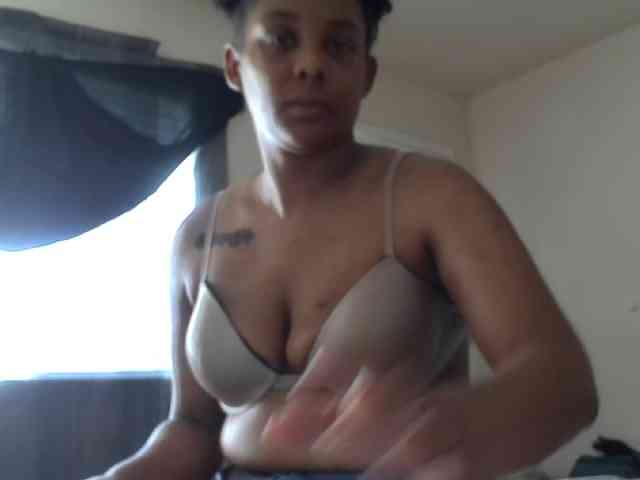 BraziLaveauxx webcam