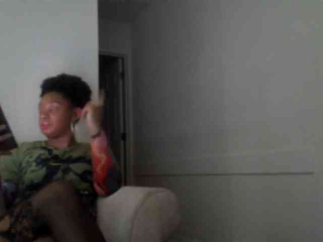 BraziLaveauxx webcam