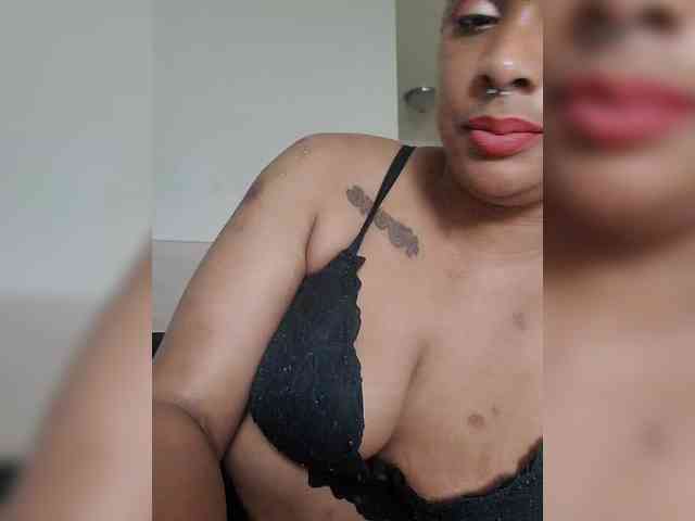 BraziLaveauxx webcam