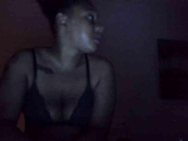 BraziLaveauxx webcam