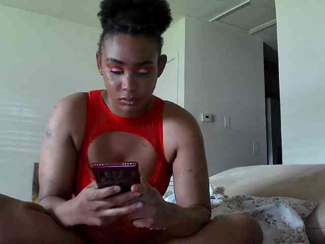 BraziLaveauxx webcam