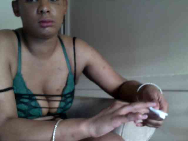 BraziLaveauxx webcam