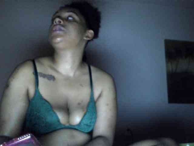 BraziLaveauxx webcam