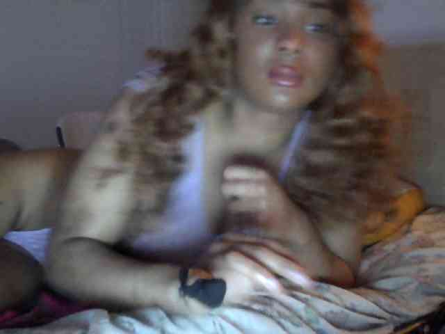 BraziLaveauxx webcam