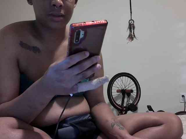 BraziLaveauxx webcam