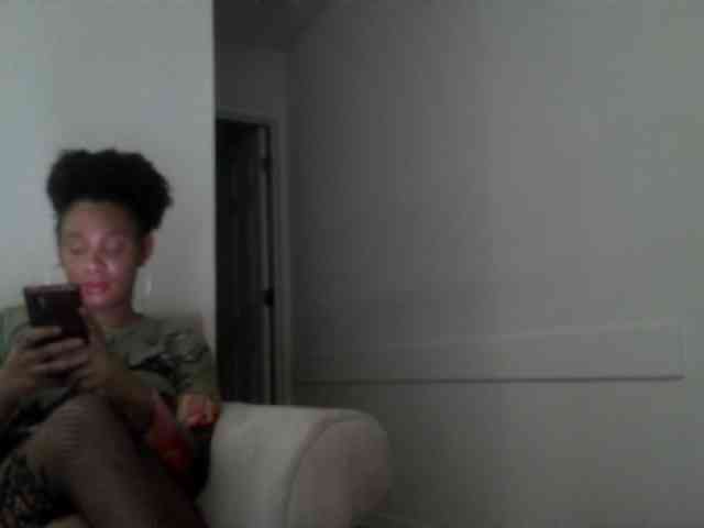 BraziLaveauxx webcam