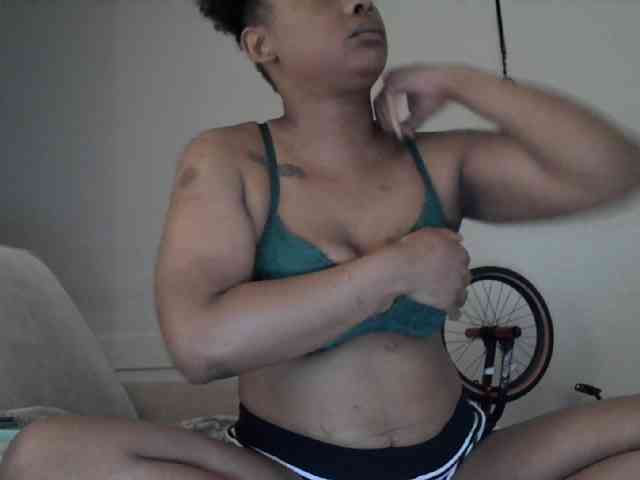 BraziLaveauxx webcam