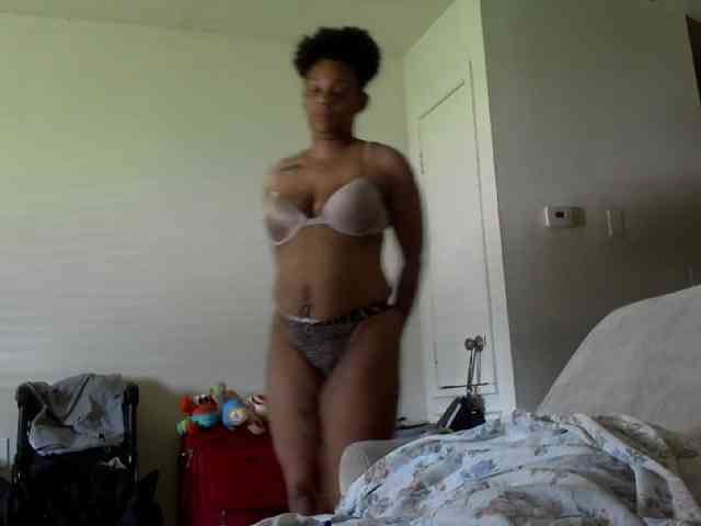 BraziLaveauxx webcam