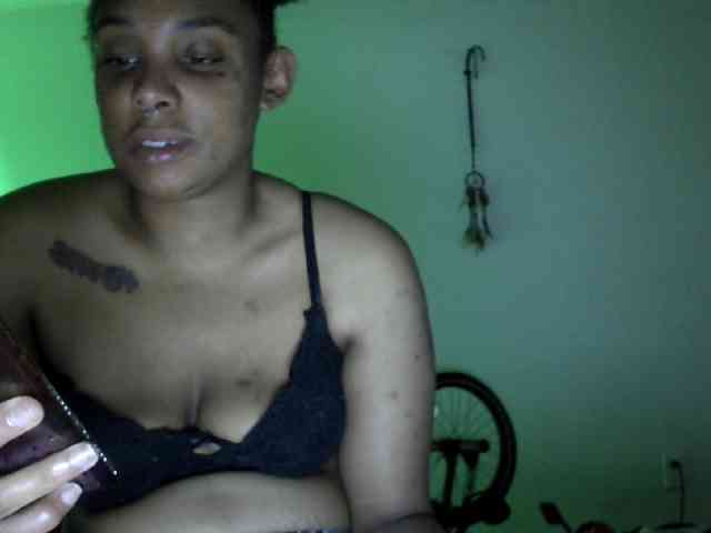 BraziLaveauxx webcam
