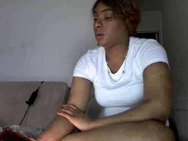 BraziLaveauxx webcam