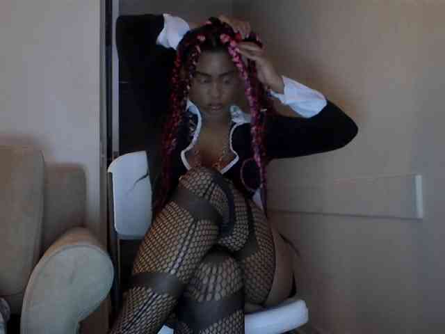 BraziLaveauxx webcam