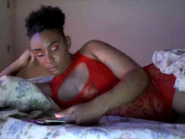 BraziLaveauxx webcam