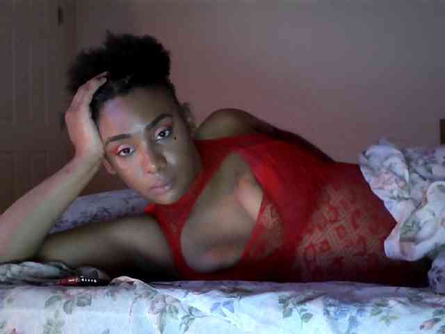 BraziLaveauxx webcam