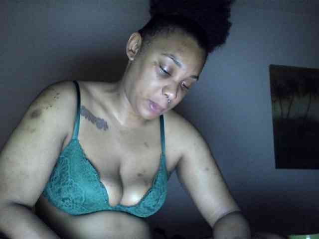 BraziLaveauxx webcam
