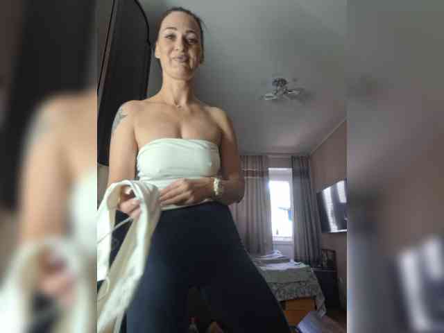 Angeline-foryou webcam