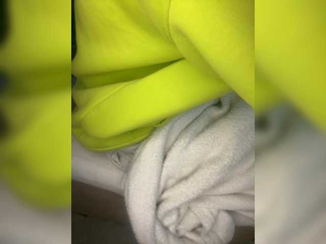 Dotrizer-1 live cam on BongaCams