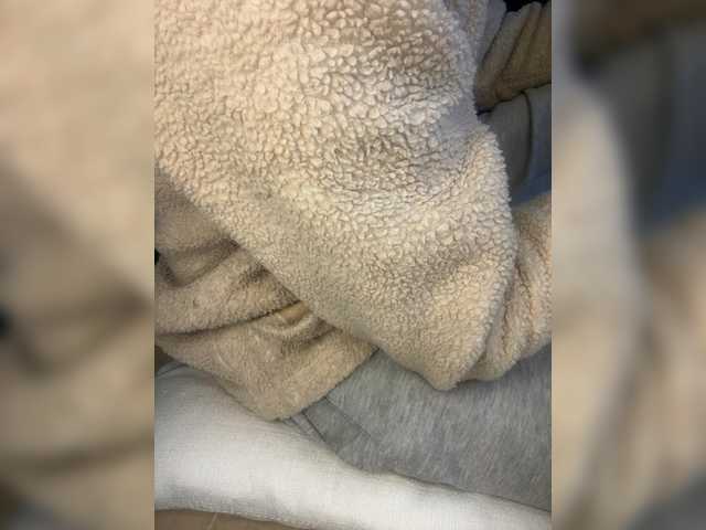 Dotrizer-1 live cam on BongaCams