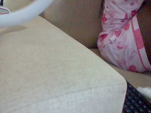 Dotrizer-1 live cam on BongaCams
