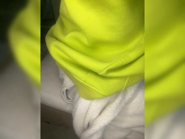 Dotrizer-1 live cam on BongaCams