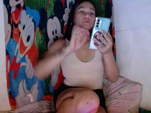 Asianhotyuks1