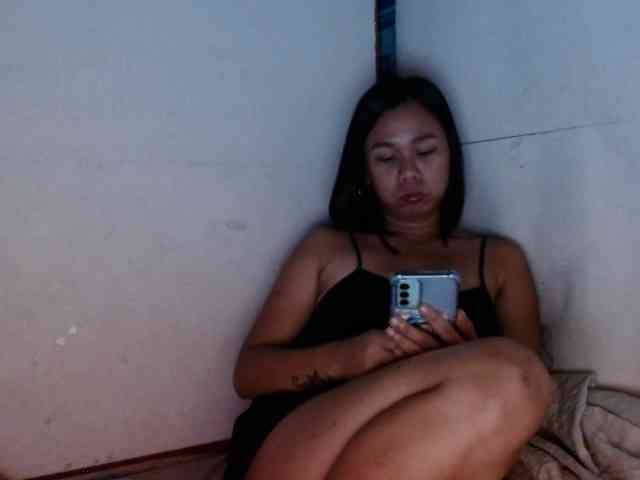 Asianhotyuks1