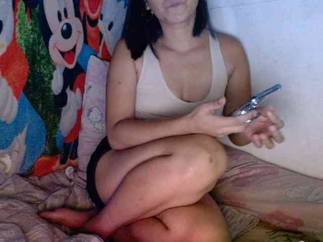 Asianhotyuks1 Live Webcam on BongaCams