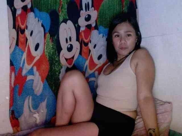 Asianhotyuks1