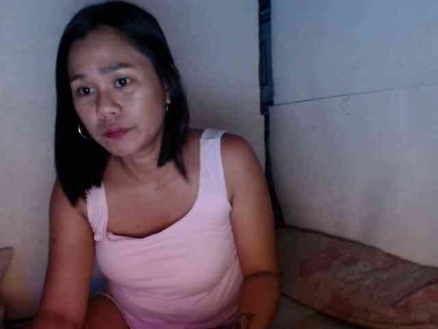 Asianhotyuks1 webcam