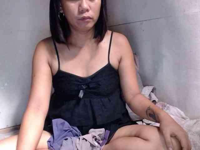 Asianhotyuks1