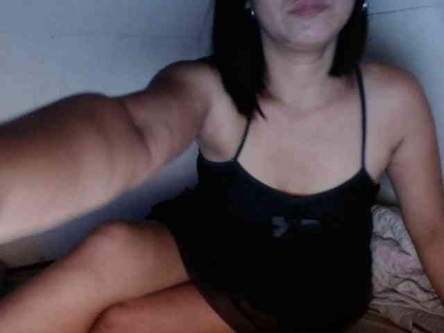Asianhotyuks1