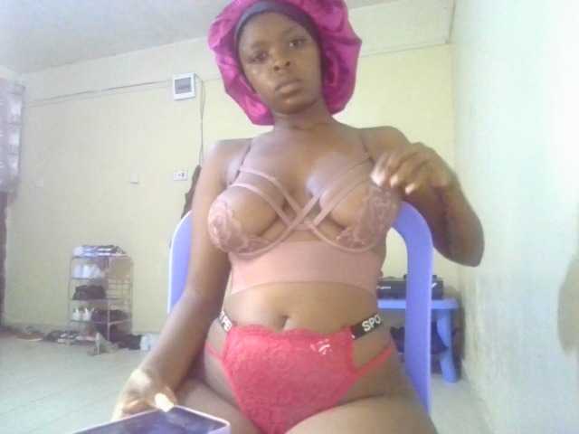 Naughtyobsession live cam on BongaCams