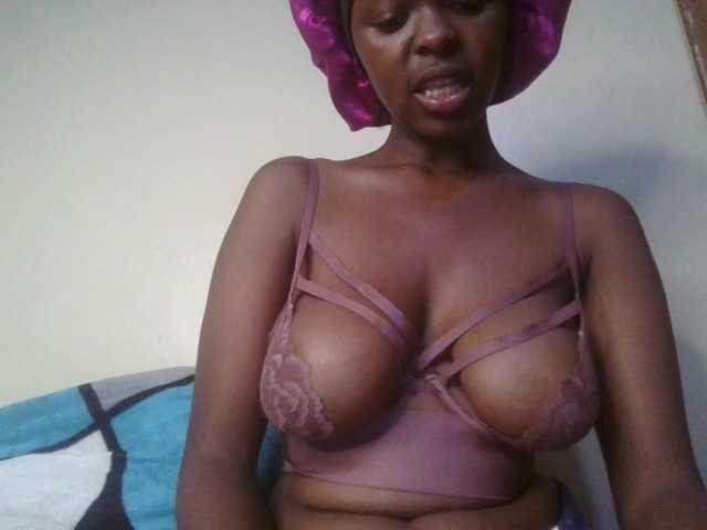 Naughtyobsession live cam on BongaCams