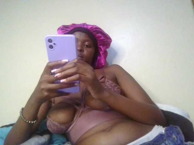Naughtyobsession live cam on BongaCams