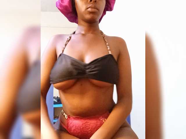 Naughtyobsession live cam on BongaCams