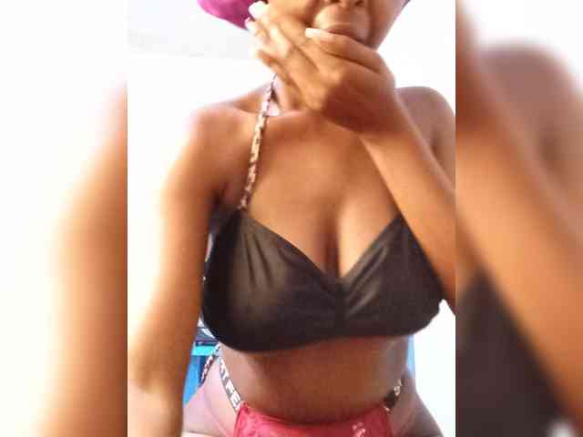 Naughtyobsession webcam