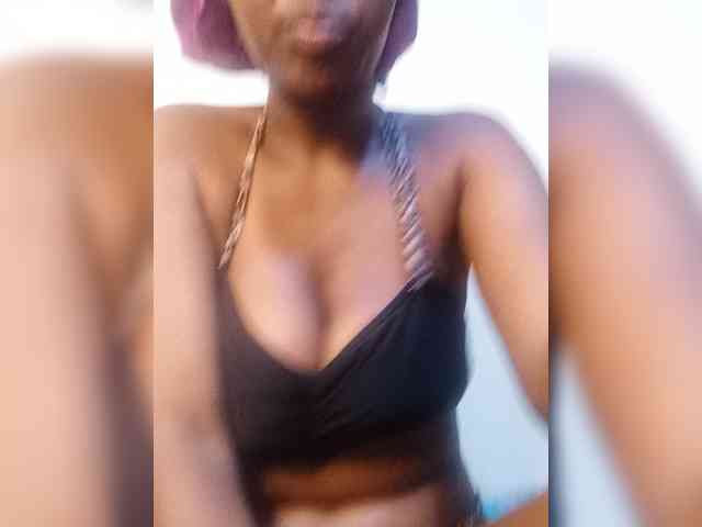 Naughtyobsession webcam
